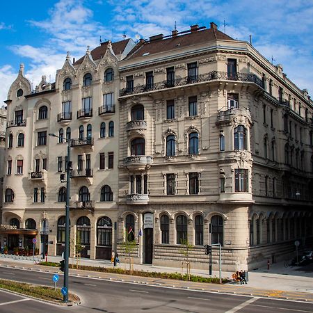 City Hotel Matyas Budapest Luaran gambar